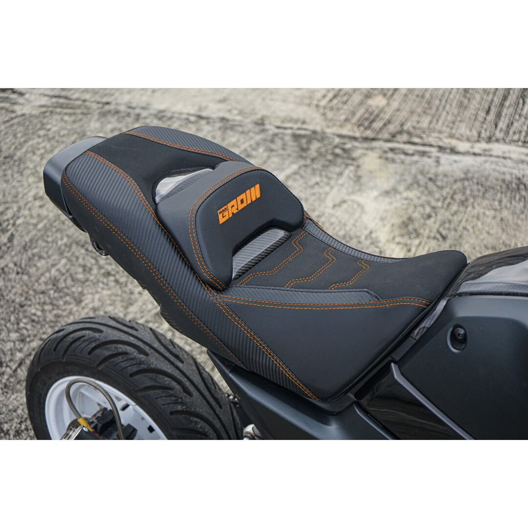 REPLACEMENT DUAL CARBON SEAT STITCH BLACK FIT FOR HONDA GROM125 2021-2025