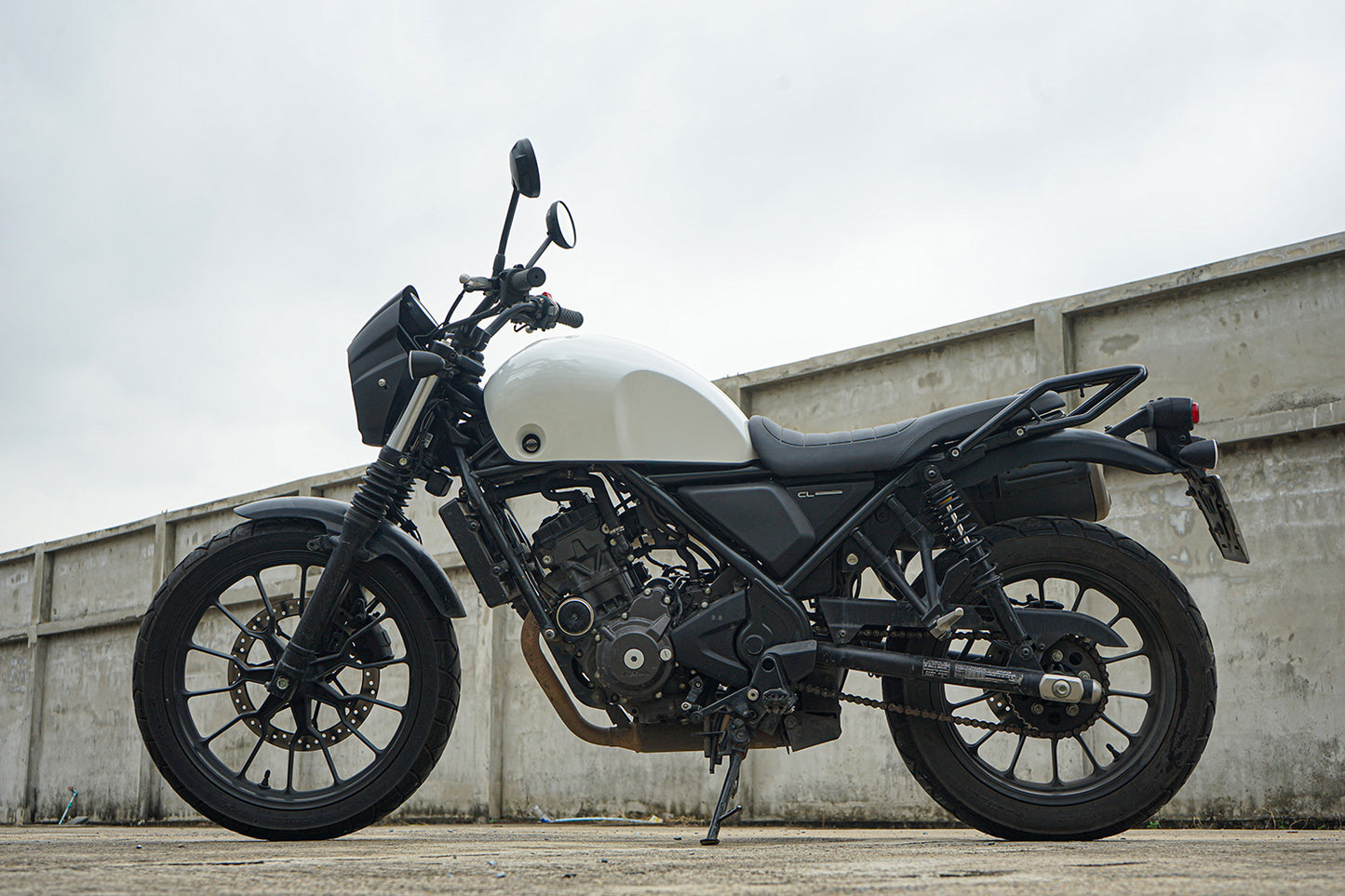 COVER FUEL OIL TANK WHITE V.5 FIT FOR HONDA SCL CL 300 500 2023-2025