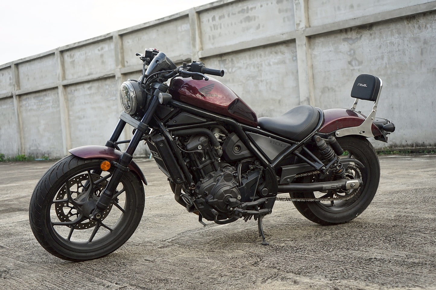 REAR BACKREST FOR PASSENGER STEEL CHROME SISSY BAR SEAT FOR HONDA REBEL CMX 1100 2021-2025