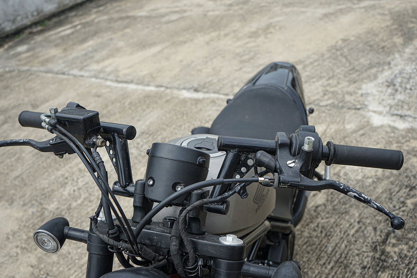 4 INCH STRETCH HANDLEBAR HANDLE BAR BLACK FOR HONDA REBEL CMX 300&500 2017-2025