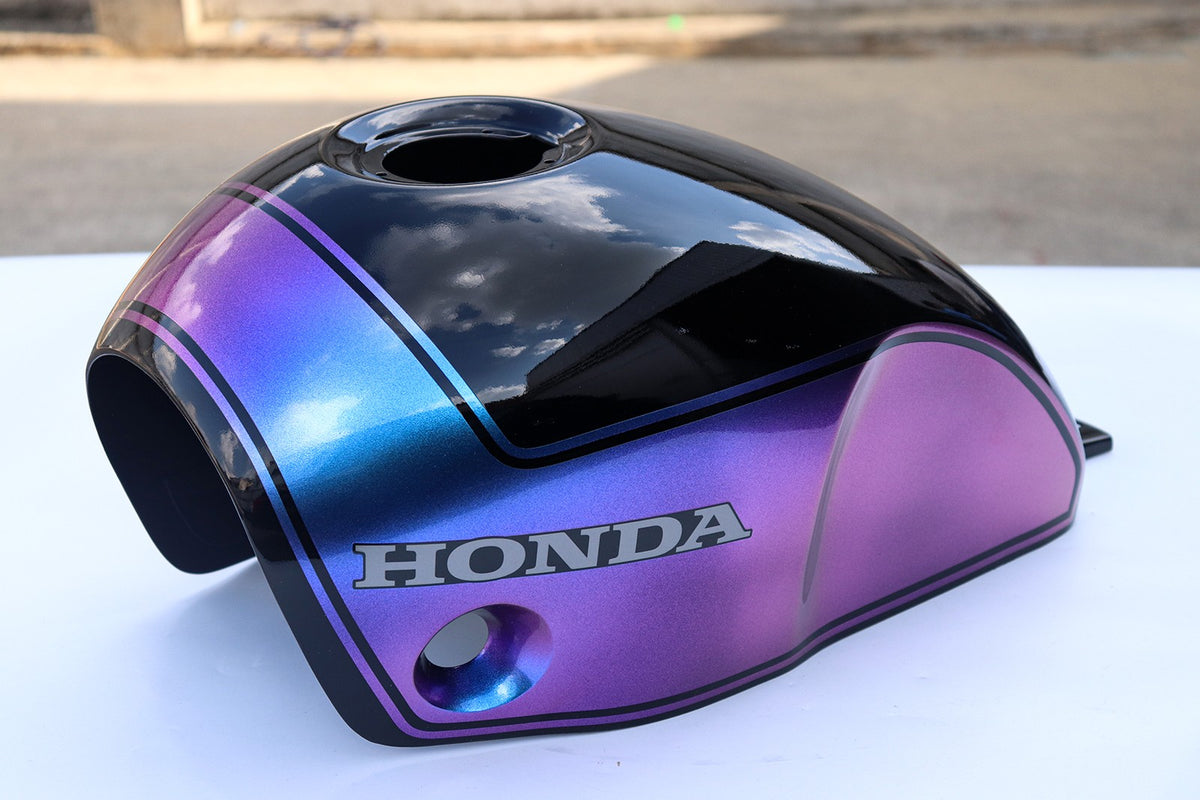 ครอบถังน้ำมันเชื้อเพลิง ลาย Black/Purple Effect V.21 สำหรับ Honda SCL CL 300 500 ปี 2023-2026