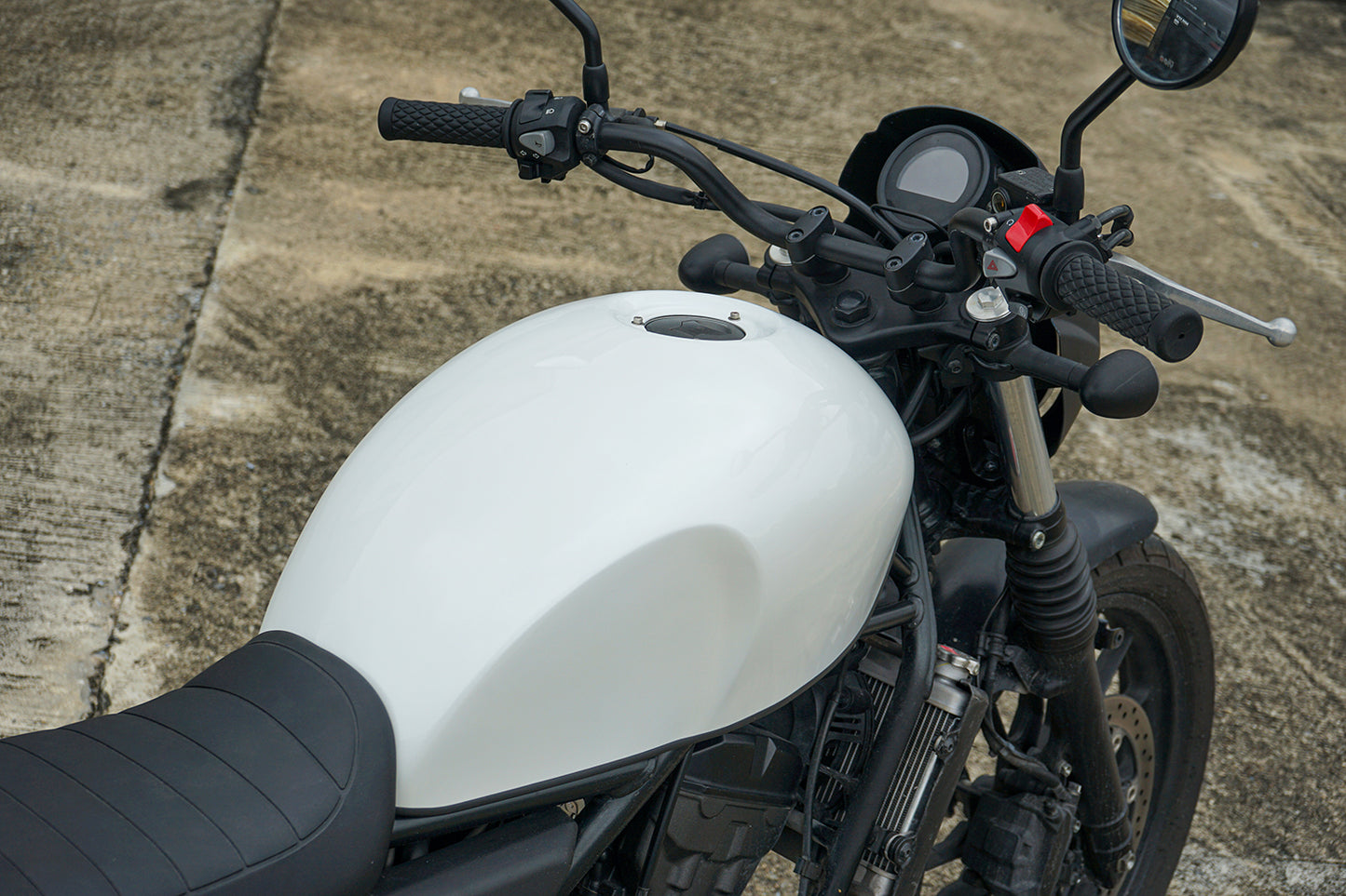 COVER FUEL OIL TANK WHITE V.5 FIT FOR HONDA SCL CL 300 500 2023-2025