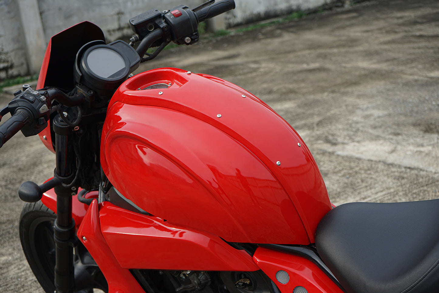 CUSTOM FIT FUEL TANK COVER RED FOR HONDA REBEL CMX 1100 2021-2025