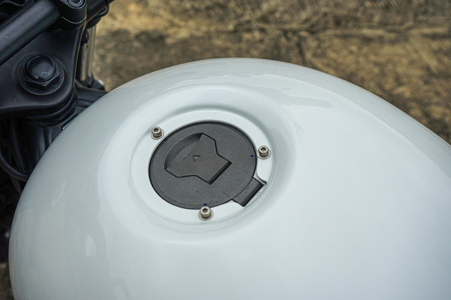 COVER FUEL OIL TANK WHITE V.5 FIT FOR HONDA SCL CL 300 500 2023-2025