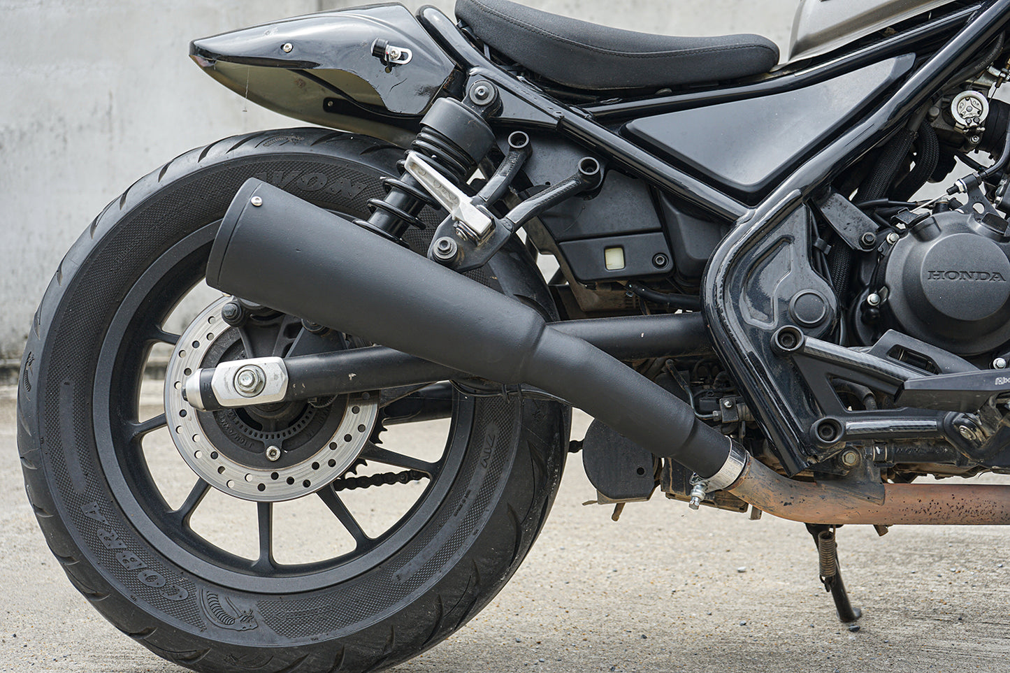 Black Slip-On Exhaust System Muffler Pipe Honda Rebel 300 2017-2025