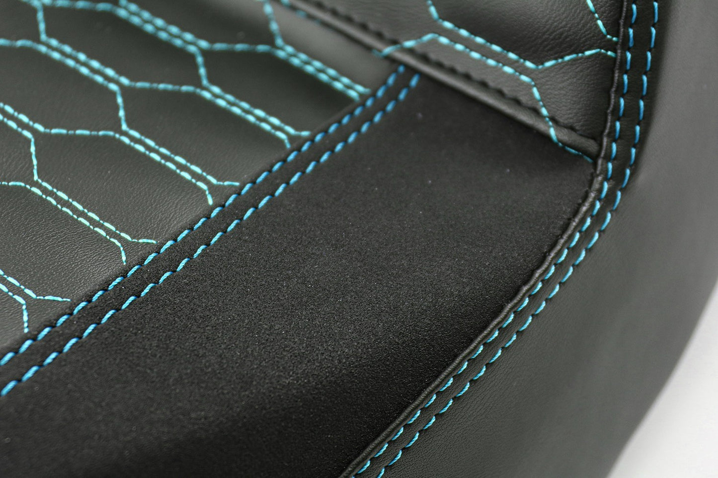 SEAT CUSHION BACKREST REPLACEMENT PINK THREAD V.22 FOR HONDA REBEL CMX 1100 2021-2025