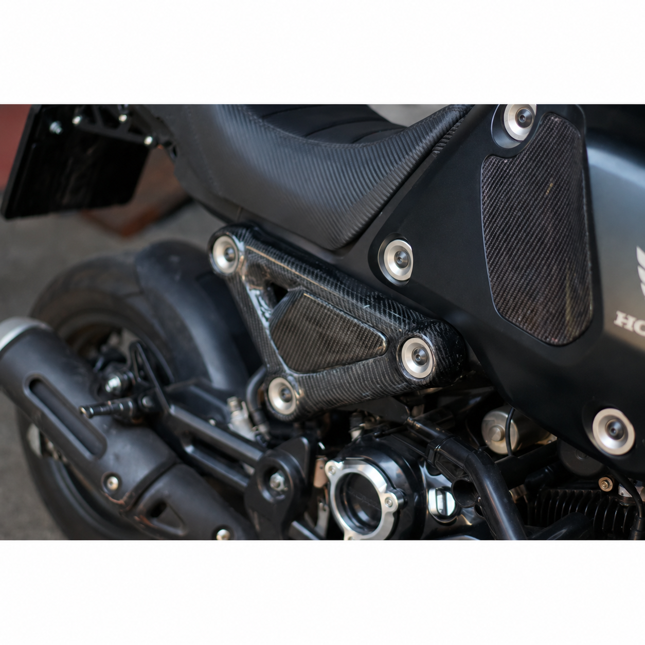 Frame Body R+L Cover Side Upper Panel Carbon Fiber For Honda Grom 2021-2024