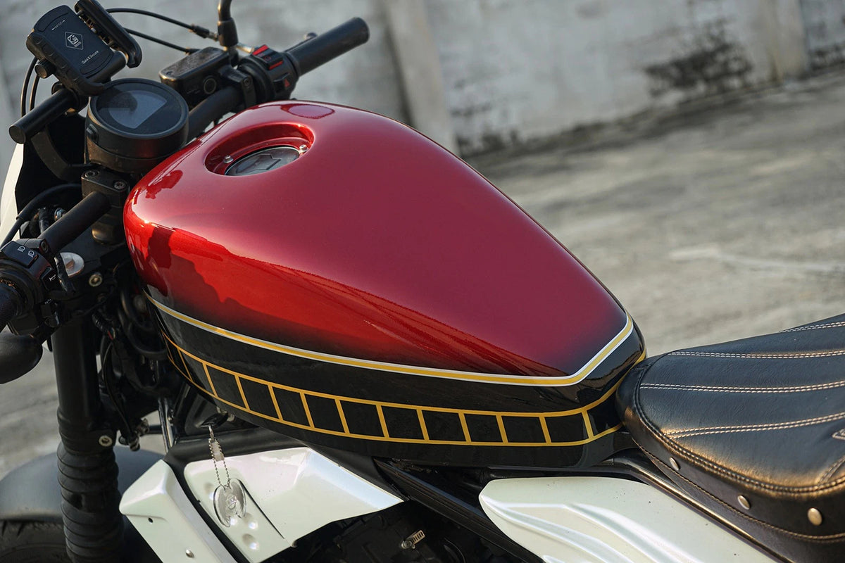 ฝาครอบถังน้ำมันเชื้อเพลิงสีขาว V.13 สำหรับ Honda Rebel CMX 300&500 ปี 2017-2026