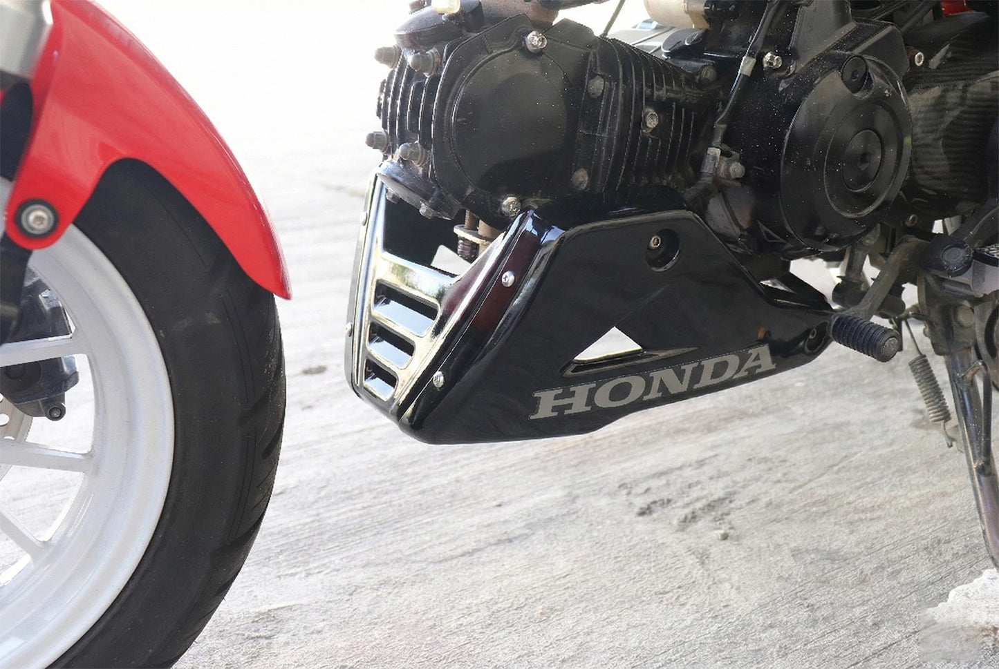Belly Pan Under Fairing Cover Gloss Black For Honda Grom 125 2021-2026